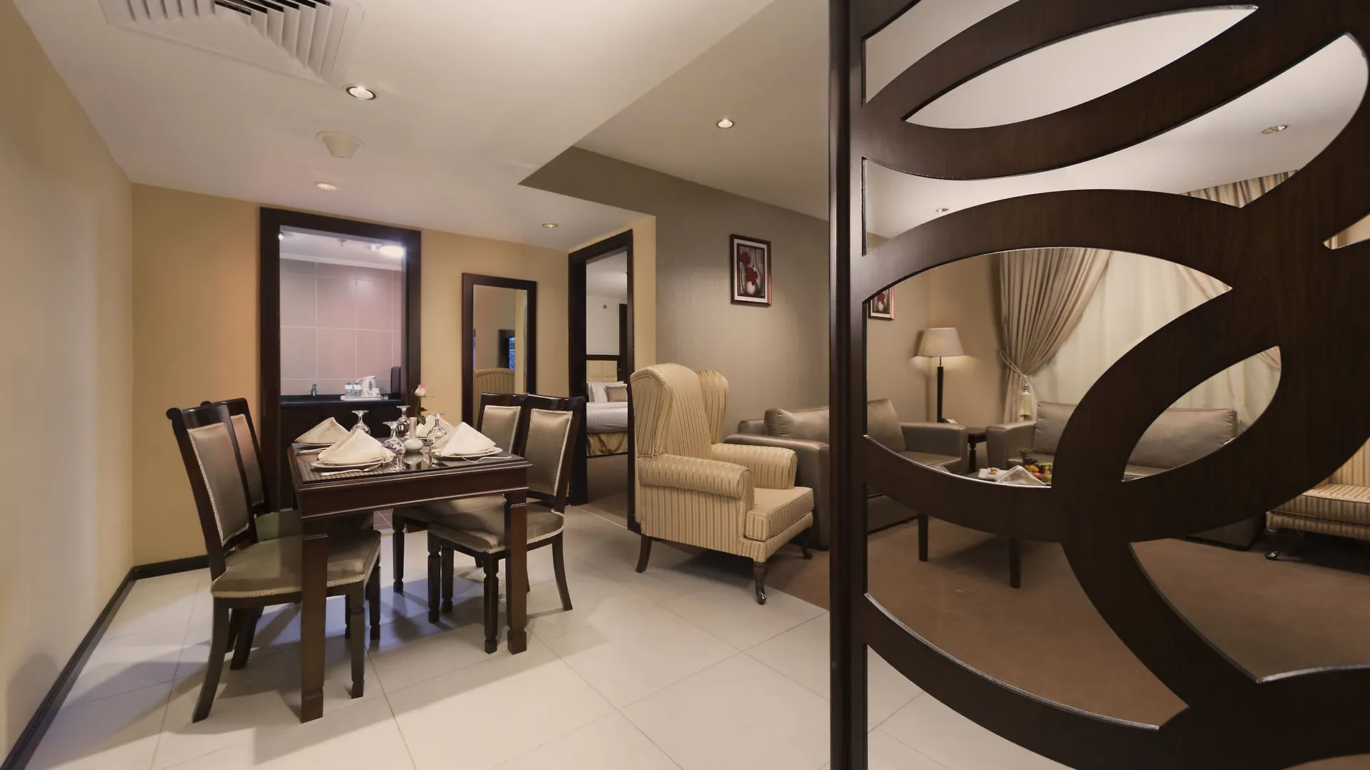 Retaj Al Rayyan Makkah Hotel La La Mecca